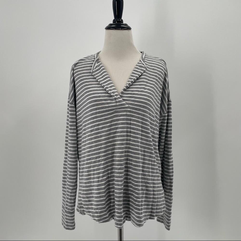 Lou & Grey Woman’s Stripped Top